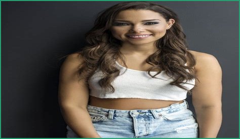 Jessica Parker Kennedy Biography